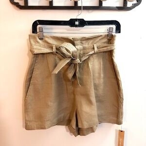 NWT Reformation Linen Paperbag Shorts Size 4